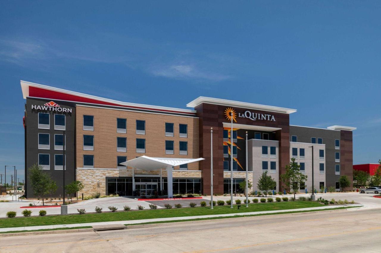 La Quinta Inn & Suites By Wyndham Pflugerville Ngoại thất bức ảnh