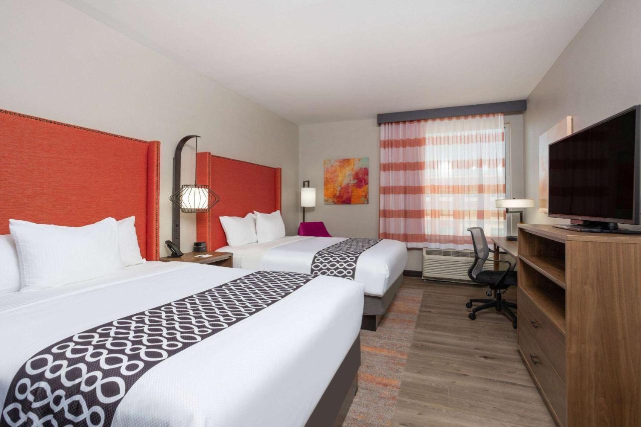 La Quinta Inn & Suites By Wyndham Pflugerville Ngoại thất bức ảnh