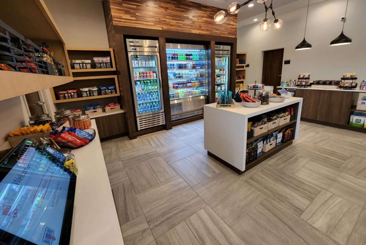 La Quinta Inn & Suites By Wyndham Pflugerville Ngoại thất bức ảnh